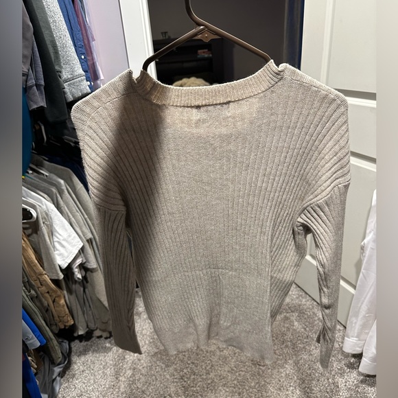 Sweater - Picture 2 of 2